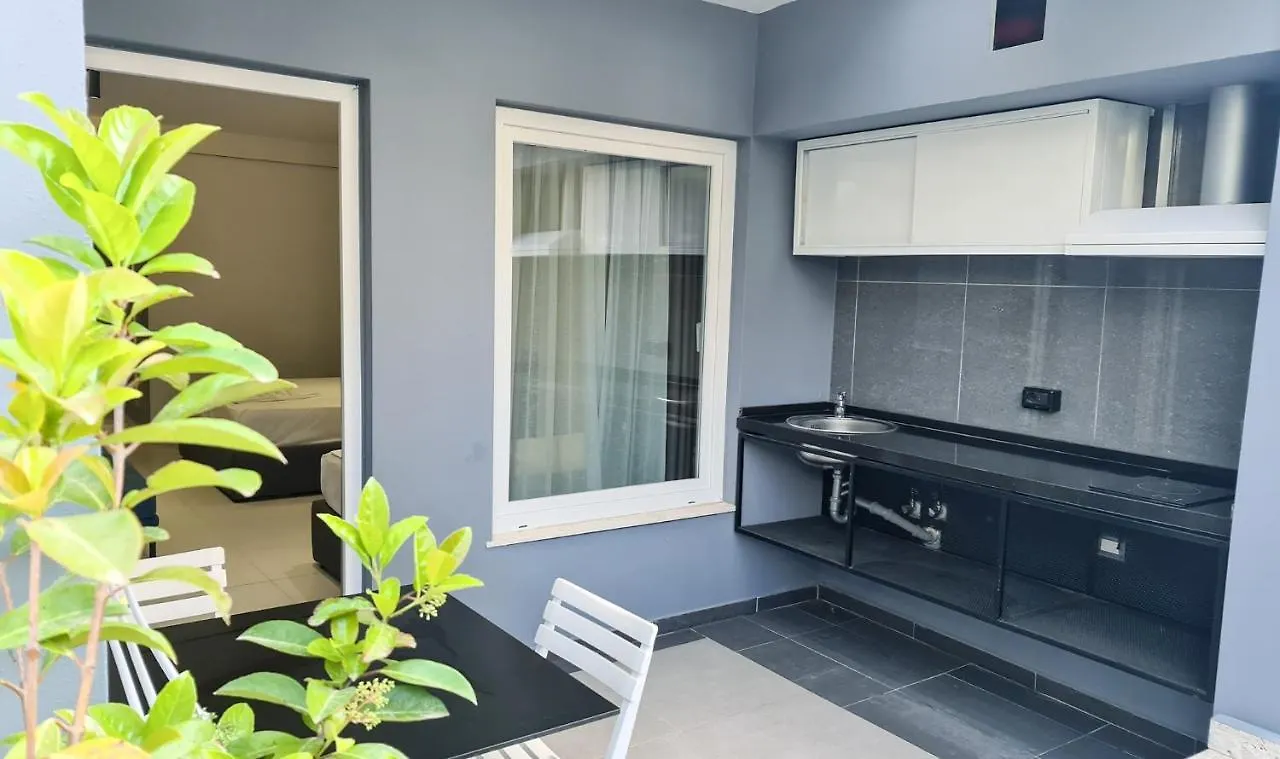 Garden Rooms Golem  0*, Golem (Tirana)